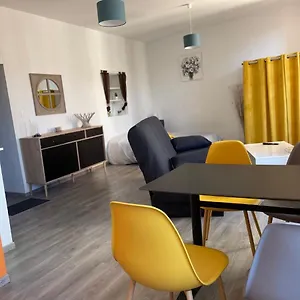 Superbe Studio 35m2 Centre Calme Et Ajouré Appartement Millau